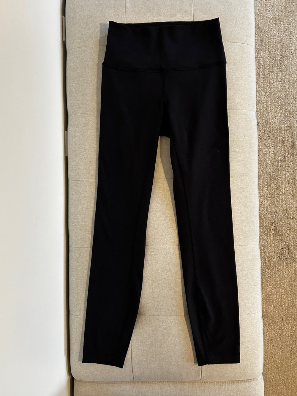 Lululemon Size 4 Black Leggings